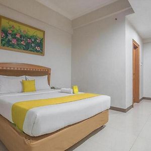 Hotel Yehezkiel Surapati RedPartner